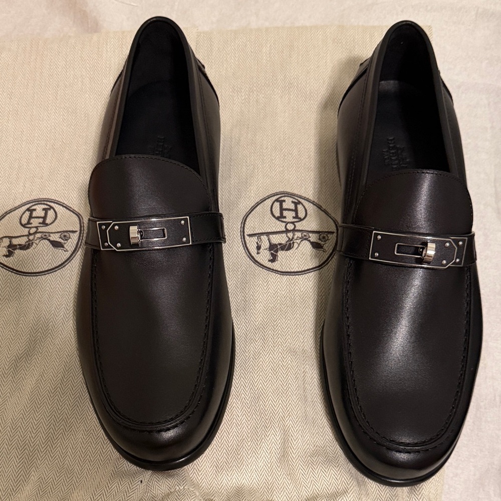Hermes Destin Loafers (Black). Size 41